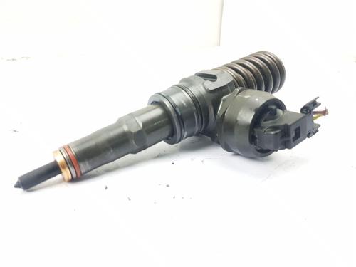Injector VW TRANSPORTER T5 Van (7HA, 7HH, 7EA, 7EH) 1.9 TDI | BP32251929M100 