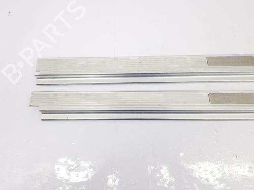 Right sideskirt JAGUAR XJSC Convertible (X27) 4.0 | BP29737891C114 