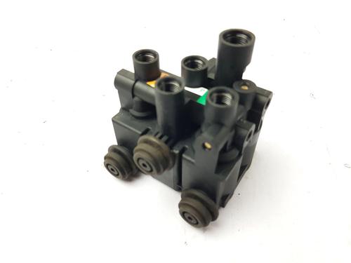 Used Electronic sensor LAND ROVER DEFENDER Station Wagon (L663) D300 MHEV 4x4 (300 hp) 32430252