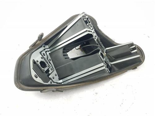 Lampeholder PEUGEOT 308 I (4A_, 4C_) 1.6 HDi (90 hp) 31933044