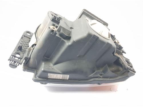 Left headlight LAND ROVER DISCOVERY III (L319) 2.7 TD 4x4 | BP29839621C28
