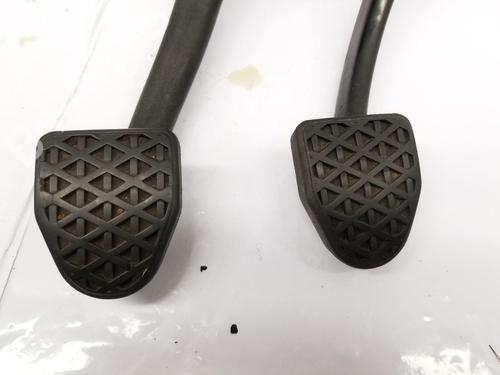 Pedal BMW 3 Convertible (E46) 320 Ci | BP31722896I4 - Image 2