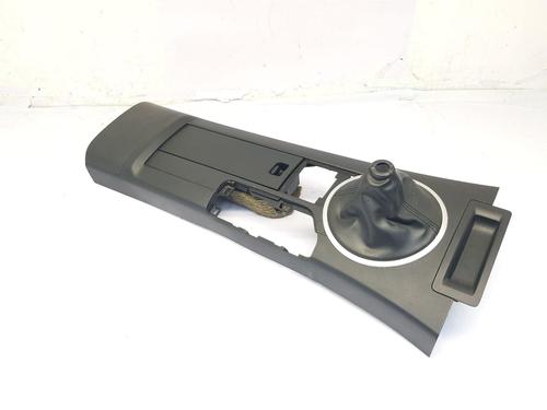 Used Armrest / Center console Armrest / Center console MAZDA MX-5 III (NC) 2.0 (NC18) (160 hp) 34043008 34043008