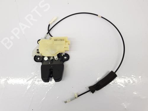 Used Tailgate lock HONDA INSIGHT (ZE_) 1.3 IMA (ZE28, ZE2) (88 hp) 32127598