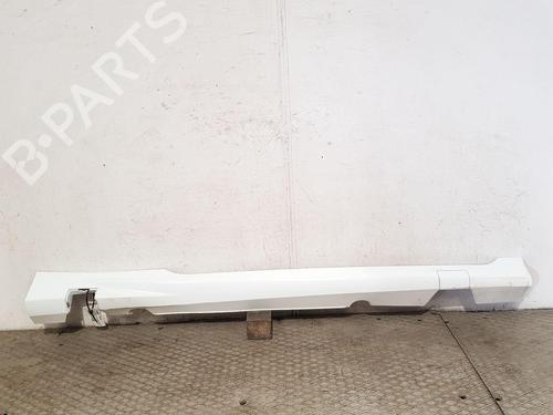 right-sideskirt-ford-fiesta-vi-cb1-ccn-2008-31574692 main image