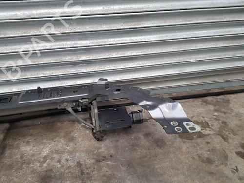 Front bumper reinforcement LAND ROVER DISCOVERY SPORT (L550) 2.0 D 4x4 | BP30713798C109