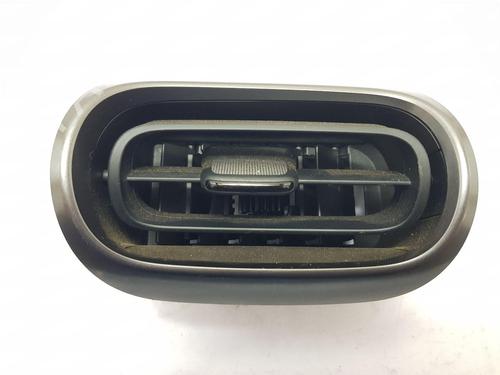 Air vent TOYOTA YARIS (_P21_, _PA1_, _PH1_)  | BP22680358I21
