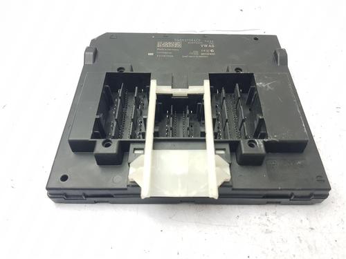 Used Electronic module Electronic module SKODA SUPERB III Estate (3V5) 2.0 TDI (150 hp) 33559070 33559070