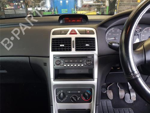 Used Parts PEUGEOT 307 (3A/C) 1.4 16V 4554091