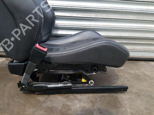 Siège avant droit BMW 4 Coupe (F32, F82) M4 Competition | BP30650130C16