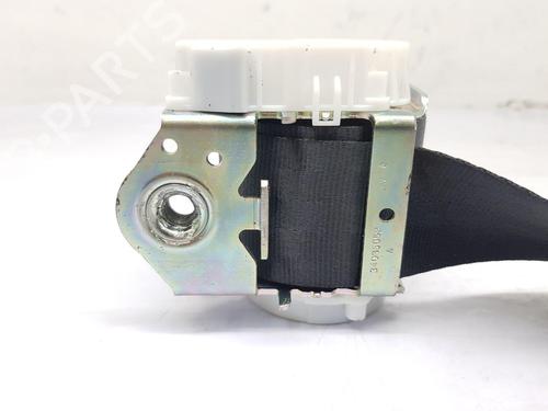 Rear center seatbelt FORD FIESTA VI (CB1, CCN) 1.6 TDCi | BP28029227I27 