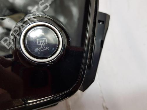 Climate control HYUNDAI IONIQ (AE) 1.6 GDI Hybrid | BP22205896I5 