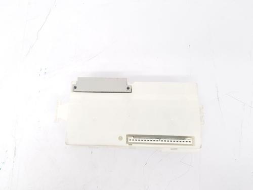 Used Fuse box Fuse box MITSUBISHI L200 / TRITON (KA_T, KB_T) 2.5 DI-D 4WD (KB4T) (178 hp) 33275847 33275847