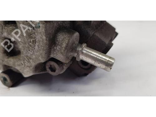 Fuel pump LAND ROVER DISCOVERY III (L319) 2.7 TD 4x4 | BP27579777M76 