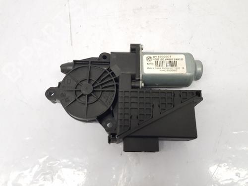 Motor elevalunas delantero derecho VW POLO IV (9N_, 9A_) 1.4 TDI | BP30330889E20