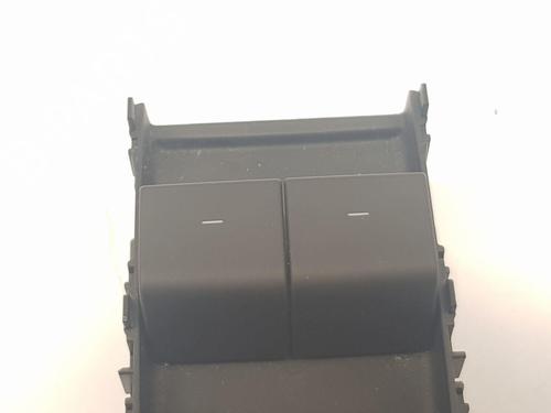 Right front window switch TESLA MODEL Y (5YJY) Long Range Rear-Wheel Drive | BP38933633I26 - Image 2
