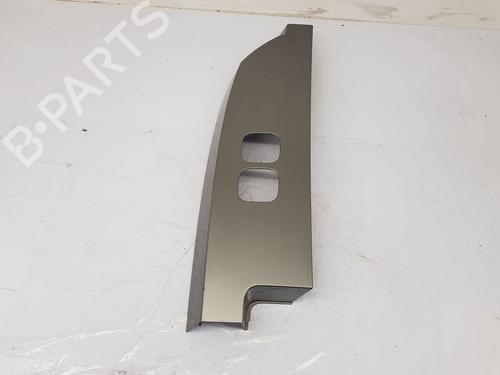 other-land-rover-defender-station-wagon-l663-2019-36308179 main image