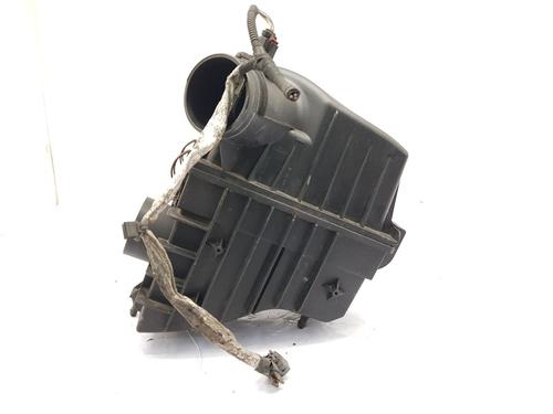 Air filter box FORD TRANSIT Van (FA_ _) 2.2 TDCi RWD | BP33004841M87 - Image 4