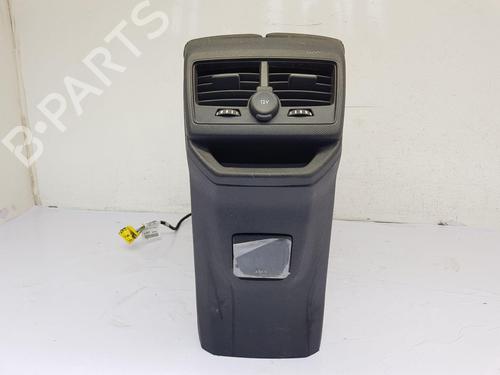 Armrest / Center console PEUGEOT 3008 II SUV (MC_, MR_, MJ_, M4_) Hybrid4 (M45GBU) | BP28137014I20 