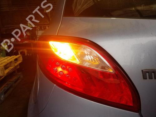 Right front window switch MAZDA 2 (DE_, DH_) 1.3 (DE3FS) | BP22658794I26 
