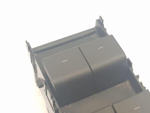 Right front window switch TESLA MODEL Y (5YJY) EV Performance All-wheel Drive | BP38931271I26 - Image 2