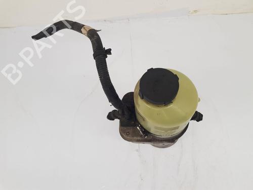 Used Steering pump Steering pump VAUXHALL ZAFIRA Mk II (B) (A05) 1.6 (105 hp) 34638769 34638769