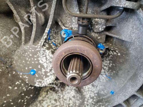 Gearbox OPEL CORSA E (X15) 1.4 (08, 68) | BP30520695M3 - Image 13