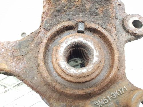 Left front steering knuckle VOLVO S40 II (544) 2.0 D | BP30713727M25