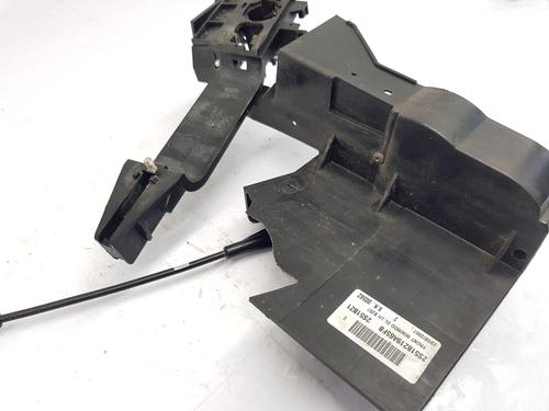 Front left lock FORD FIESTA V (JH_, JD_) 1.25 16V | BP29492795C98 