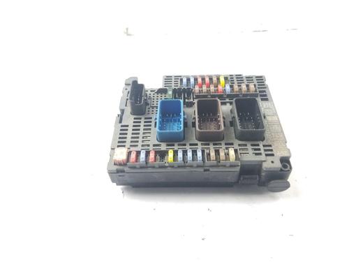 Fuse box PEUGEOT 508 I (8D_) 2.0 HDi | BP27550292E1