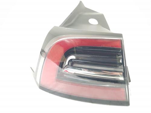 Used Left taillight Left taillight TESLA MODEL Y (5YJY) Long Range All-wheel Drive (514 hp) 40606486 40606486