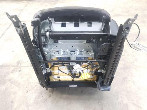 Left front seat MERCEDES-BENZ GLA-CLASS (X156) GLA 200 CDI / d (156.908) | BP22663897C15 