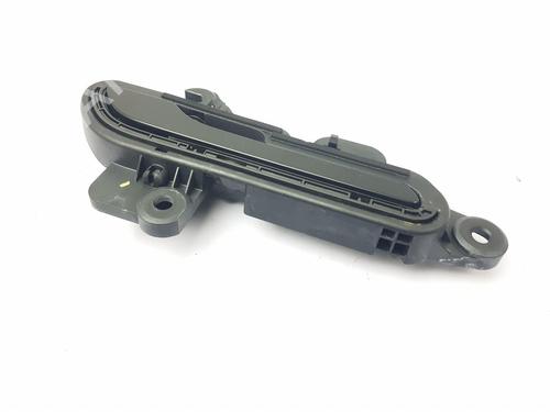 front-right-exterior-door-handle-tesla-model-y-5yjy-2019-32787292 main image