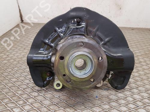 Fusée avant gauche Fusée avant gauche MERCEDES-BENZ B-CLASS Sports Tourer (W247) B 180 (247.084) (136 hp) 35885308 35885308