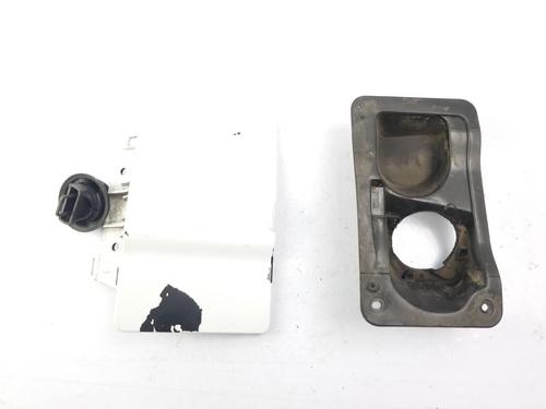Used Fuel flap VAUXHALL VIVARO A Van (X83) 1.9 DTI (101 hp) 22656955