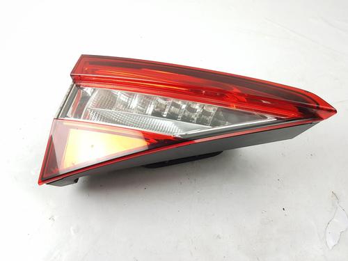 Used Left tailgate light SKODA SUPERB III Estate (3V5) 2.0 TDI (150 hp) 31690925