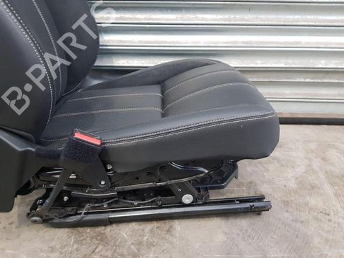 Left front seat LAND ROVER RANGE ROVER VELAR (L560) | BP30914904C15