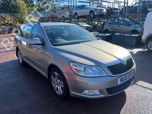 Brugte SKODA OCTAVIA II Combi (1Z5)  1.6 TDI  4600688