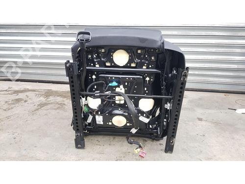 Left front seat VW PASSAT B8 (3G2, CB2) 2.0 TDI | BP36861006C15  - Image 18