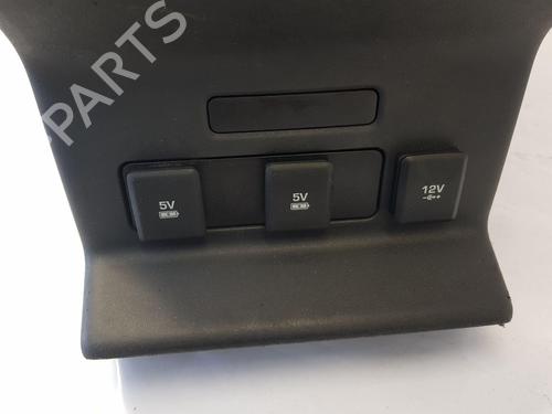 Armrest / Center console LAND ROVER RANGE ROVER VELAR (L560) 2.0 D200 MHEV 4x4 | BP34226442I20  - Image 10