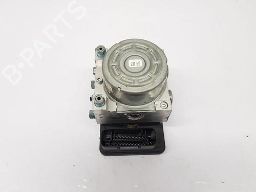 Used ABS pump BMW 3 (F30, F80) 318 i (136 hp) 30290451