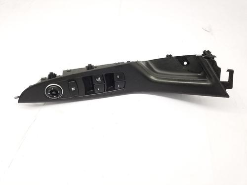 Right front window switch HYUNDAI i30 (GD) 1.6 CRDi | BP31864163I26 - Image 1