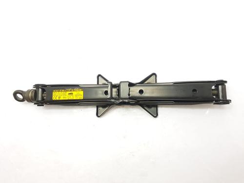 Used Jack Kit TOYOTA VERSO S (_P12_) 1.33 (NSP120_) (99 hp) 29597702