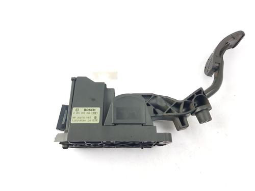 Used Clutch pedal VW GOLF IV (1J1) 1.9 TDI (101 hp) 29900509