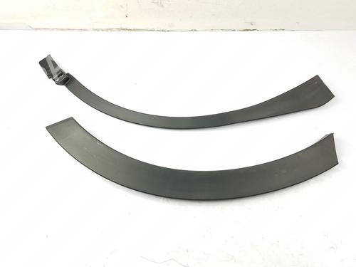 Used Rear left wheel arch trim HONDA CR-V V (RW_, RT_) 2.0 e-CVT Hybrid (RT5) (215 hp) 28137118