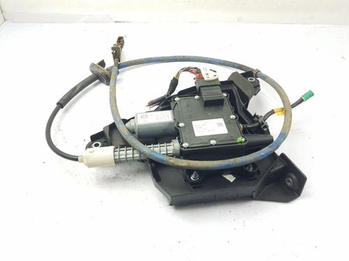 electric-handbrake-peugeot-5008-0u_-0e_-2009-2010-2011-2012-2013-2014-2015-2016-2017-34351270 main image