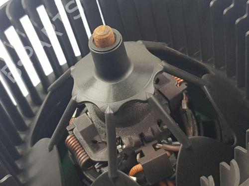Heater blower motor SKODA OCTAVIA III (5E3, NL3, NR3) 2.0 TDI RS | BP29407961M62 