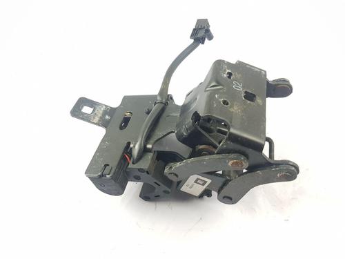 Used Hinge/Door check strap VAUXHALL ASTRA Mk V (H) TwinTop (A04) 1.8 (L67) (140 hp) 30764962