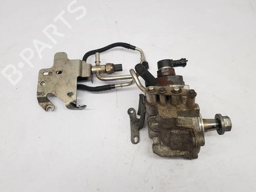 Used Fuel pump FORD TOURNEO CONNECT / GRAND TOURNEO CONNECT V408 MPV [2013-2025]  30330869