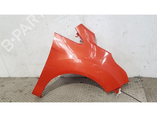 Used Right front fenders Right front fenders 38014038 38014038